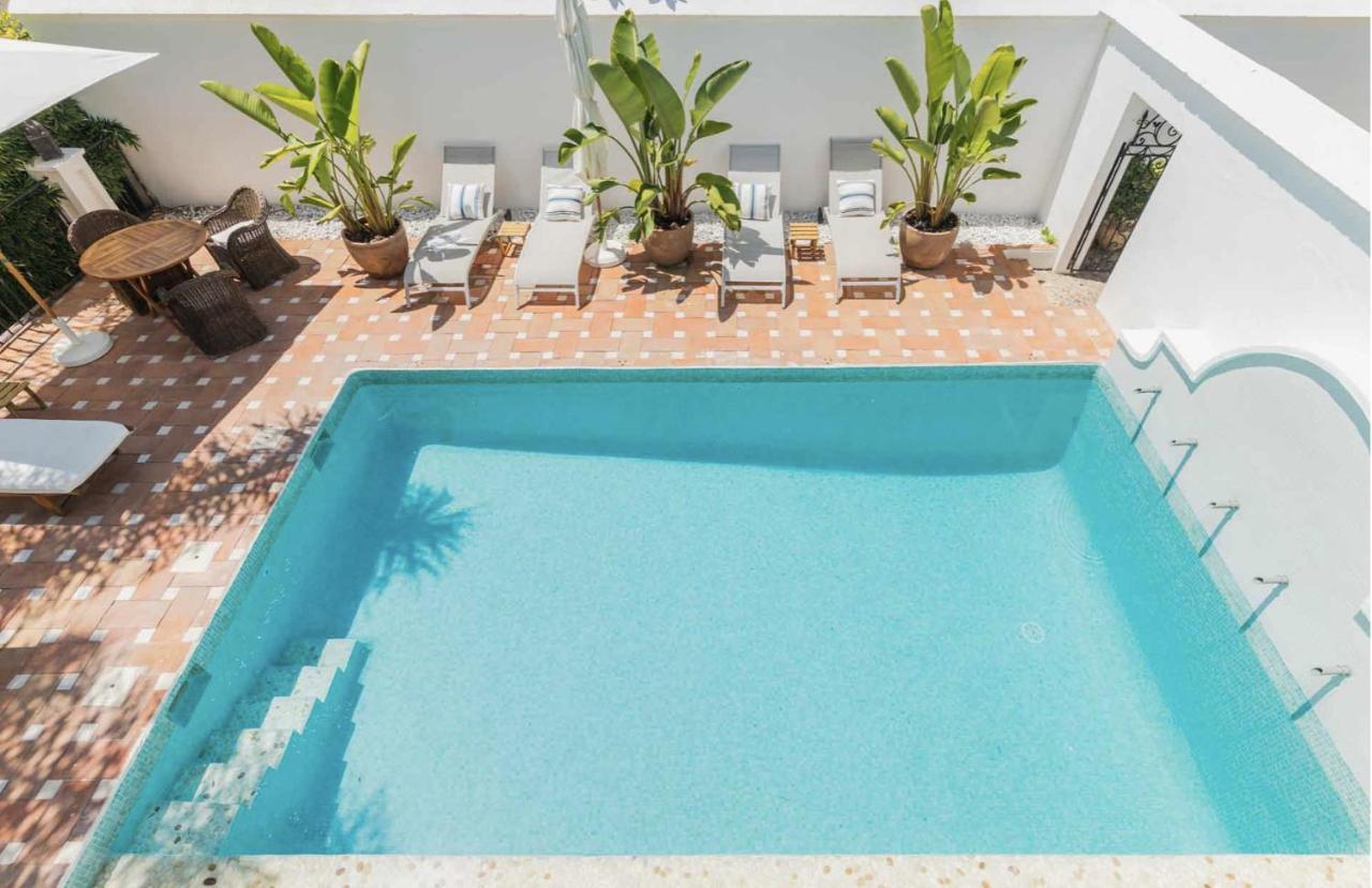 The Pearl - Marbella Bed & Breakfast Exterior photo